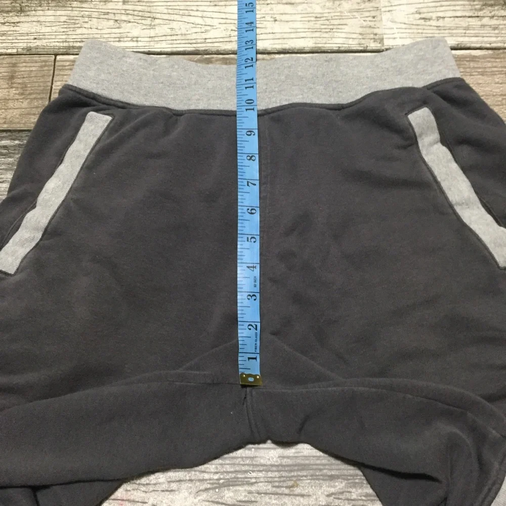 Jordan Brand Sweat Shorts Men’s M Dark Gray (Inseam 11) Drawstring.